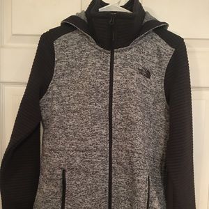 North face Hoodie/Parka